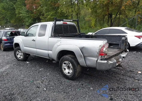 2010 Toyota Tacoma Base V6 z USA, uszkodzony, nr VIN 5TEUU4EN1AZ679862